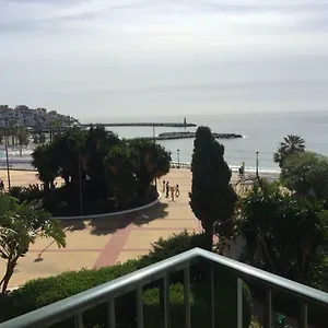 Impresionante Loft En Puerto Banus A Pie De Playa , Marbella Spain